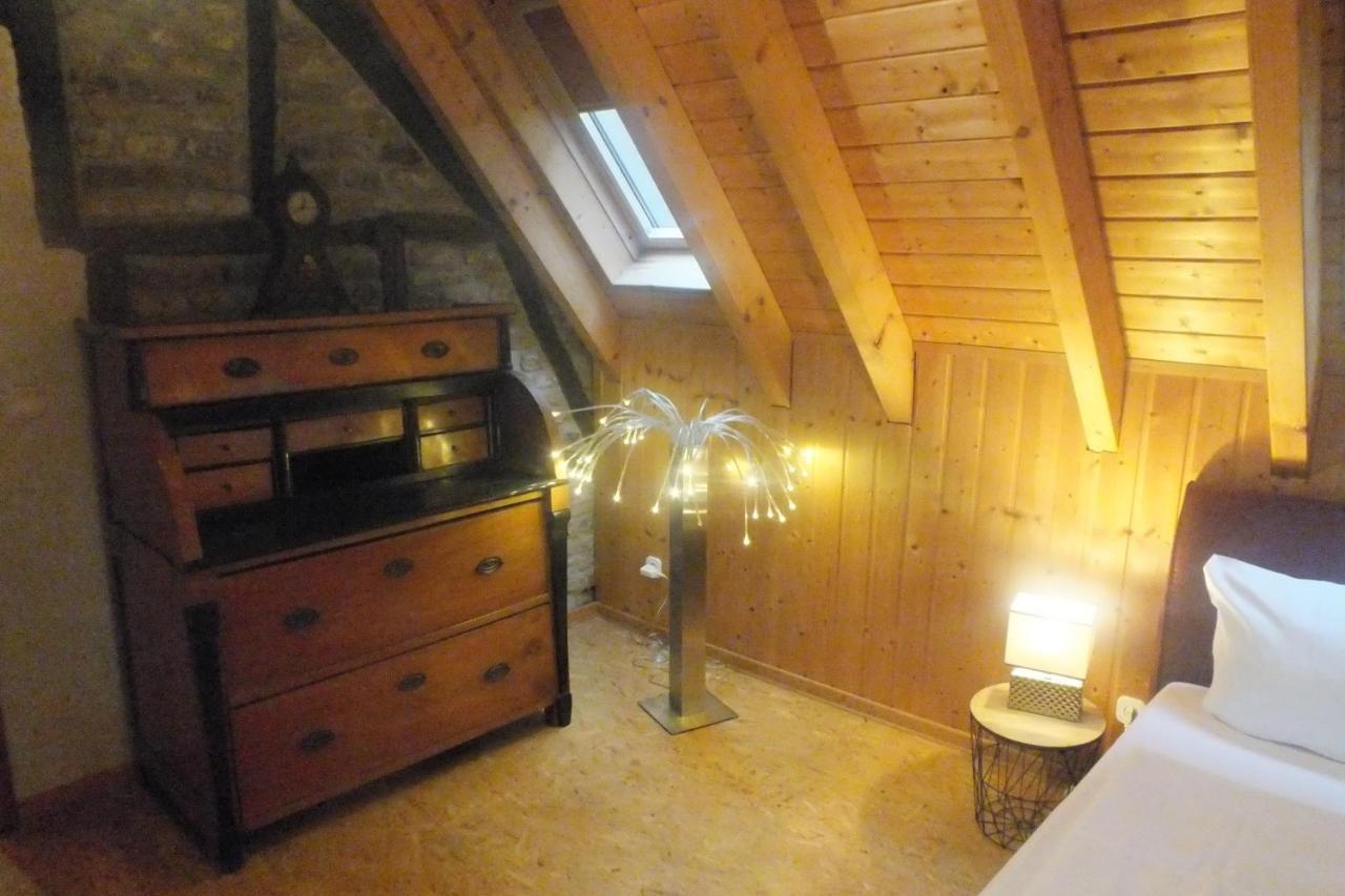 Rheinufer-Lodge In Leverkusen-Hitdorf-Mit Blick Auf Den Rhein - Zentral An Der A1 Und Der 59 Luaran gambar